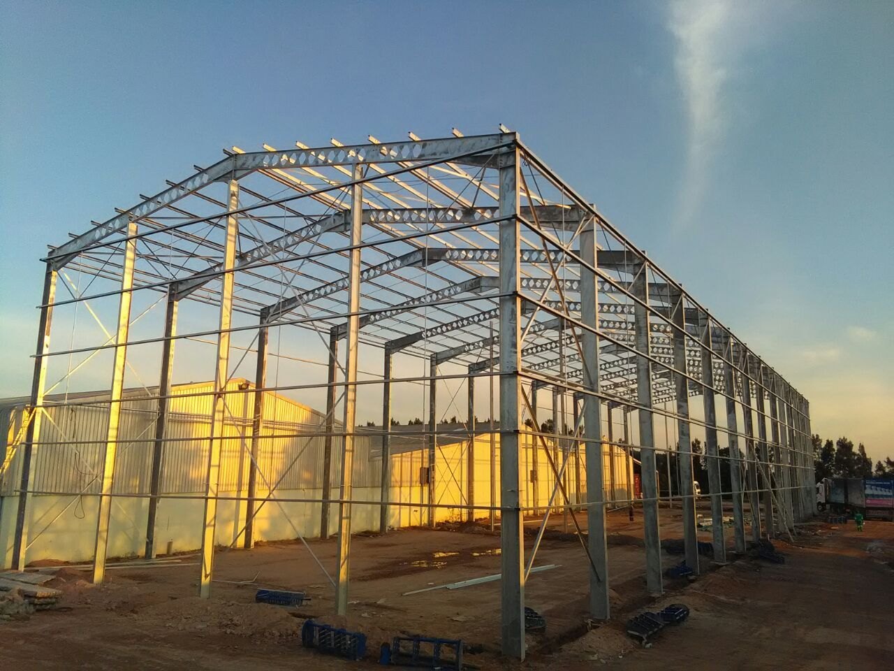Warehouse structure