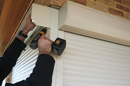 Rolling shutter repairing
